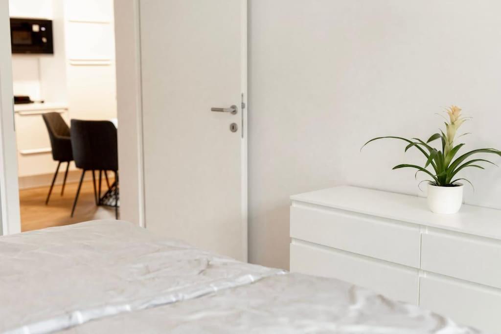 Aura Apartments Zirovnica Kültér fotó