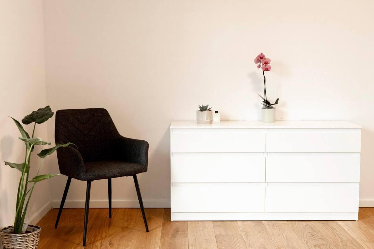 Aura Apartments Zirovnica Kültér fotó