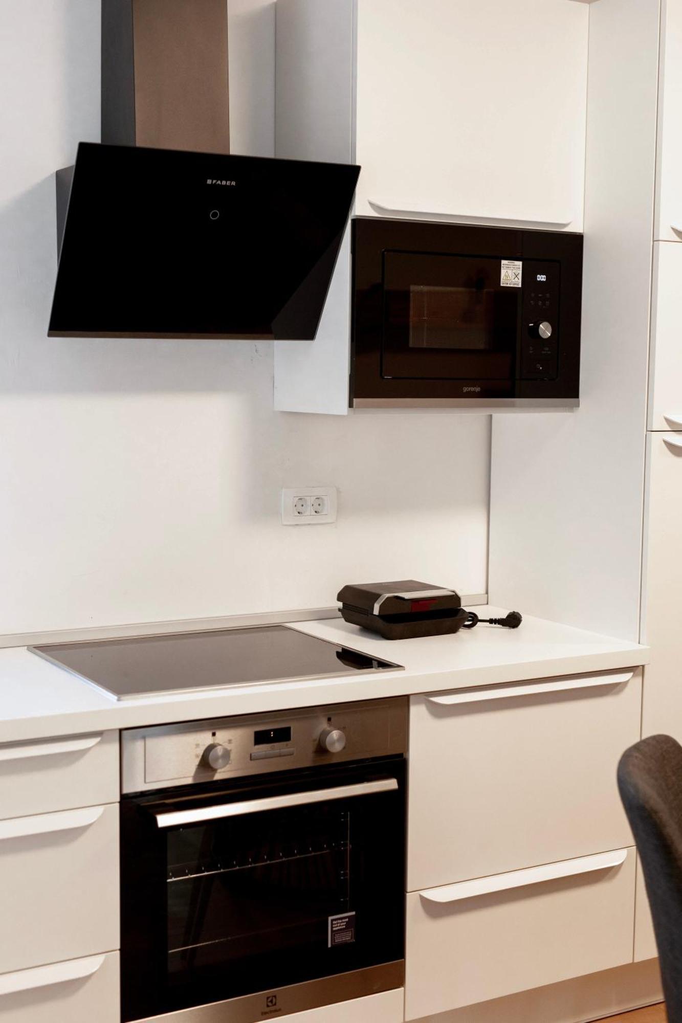 Aura Apartments Zirovnica Kültér fotó