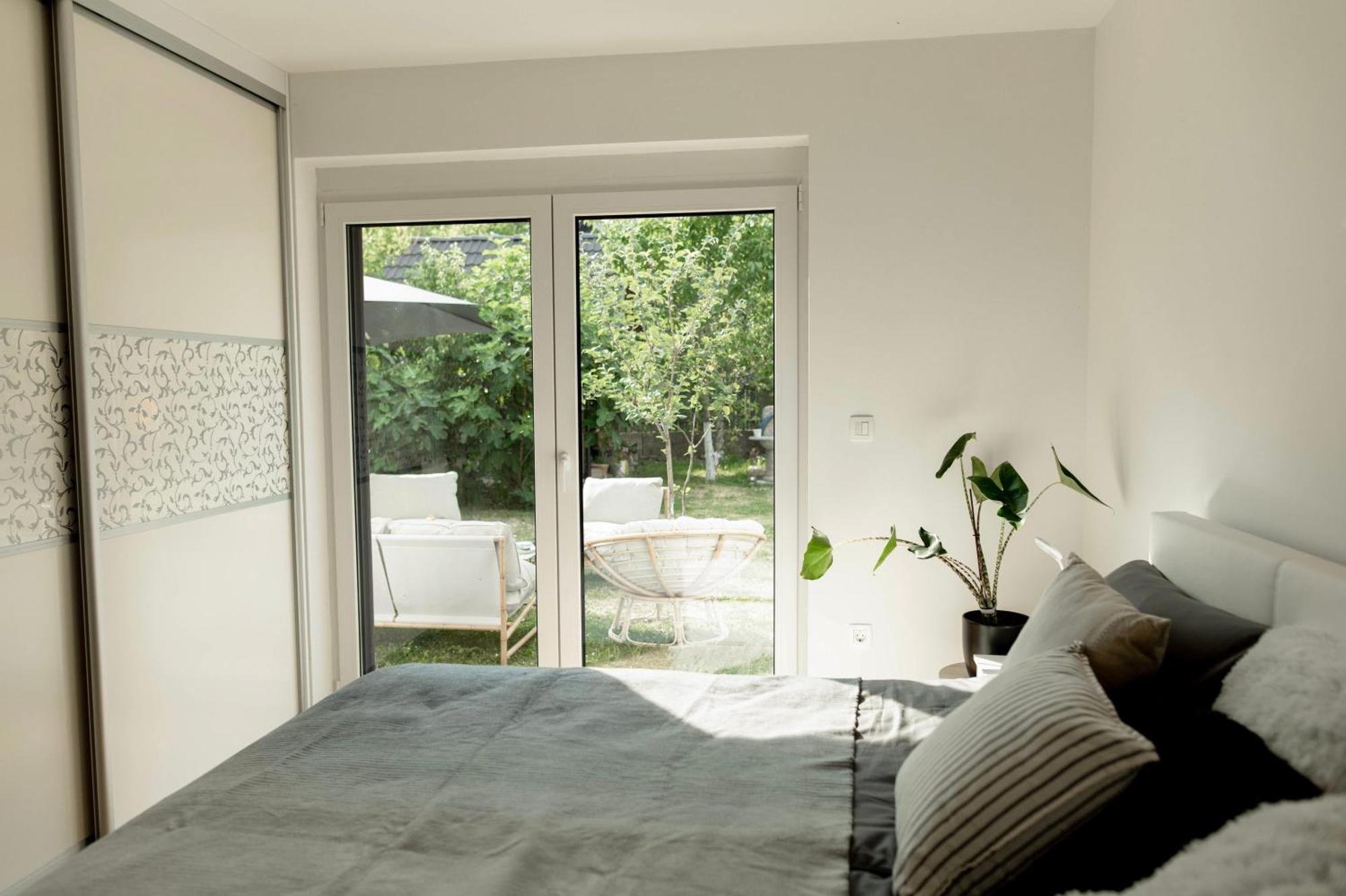 Aura Apartments Zirovnica Kültér fotó